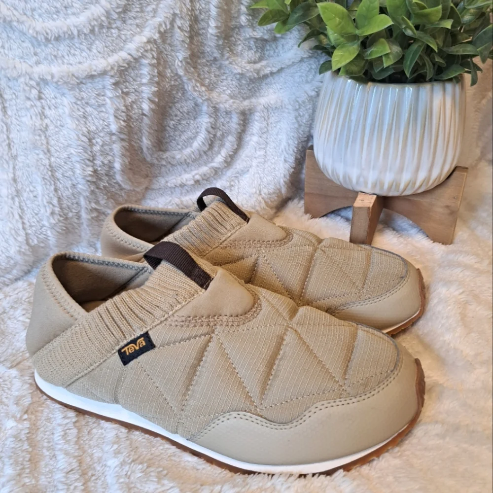 Teva Women's Slip-On Quilted Sneakers Beige